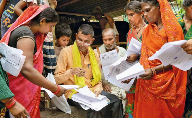 Large number of Nepalese, Bangladeshis found in Bihar's intensive revision of voter list: Officials